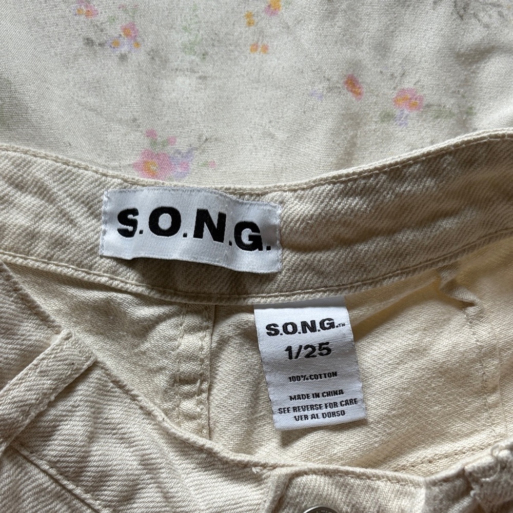 Cream Cargo Pants - Picture 2 of 3